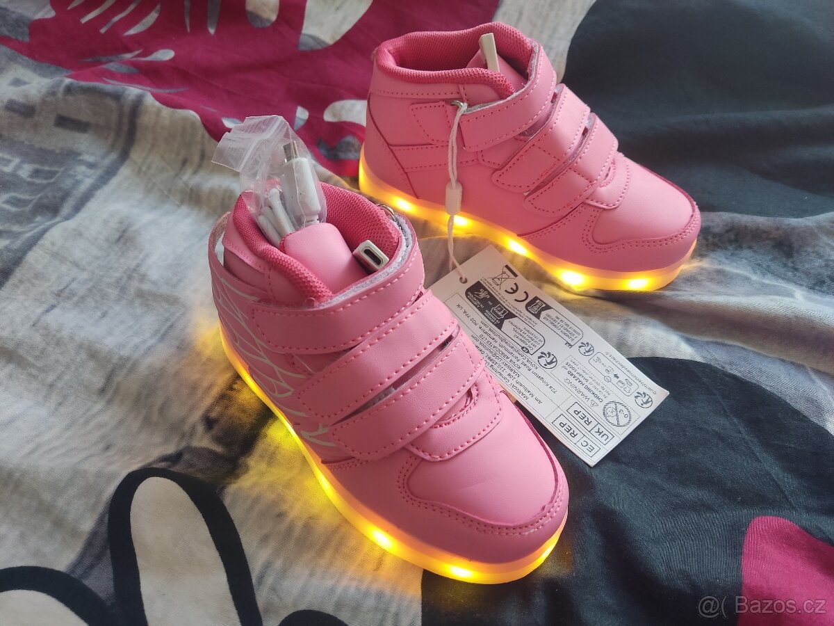 Dětské svítící boty - 2
