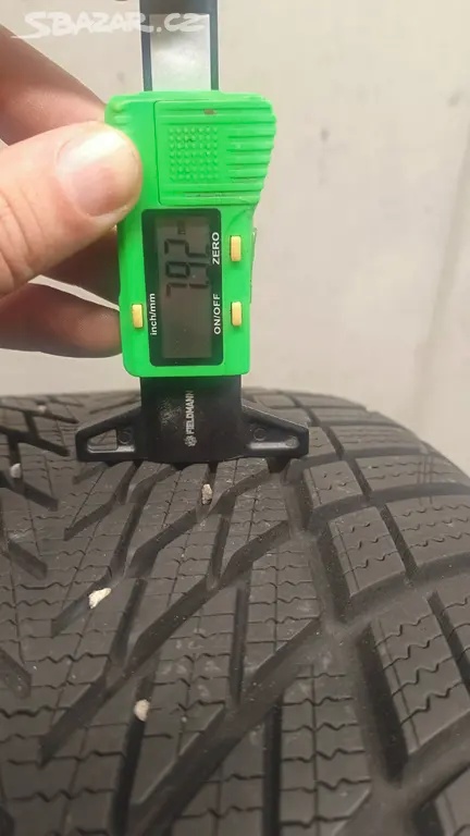 5x114,3 R18 Nissan originál - 2