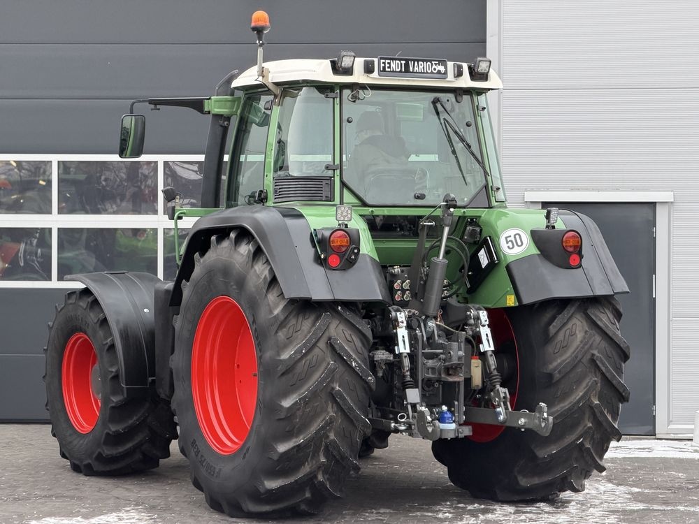 Fendt Vario 820 - 2
