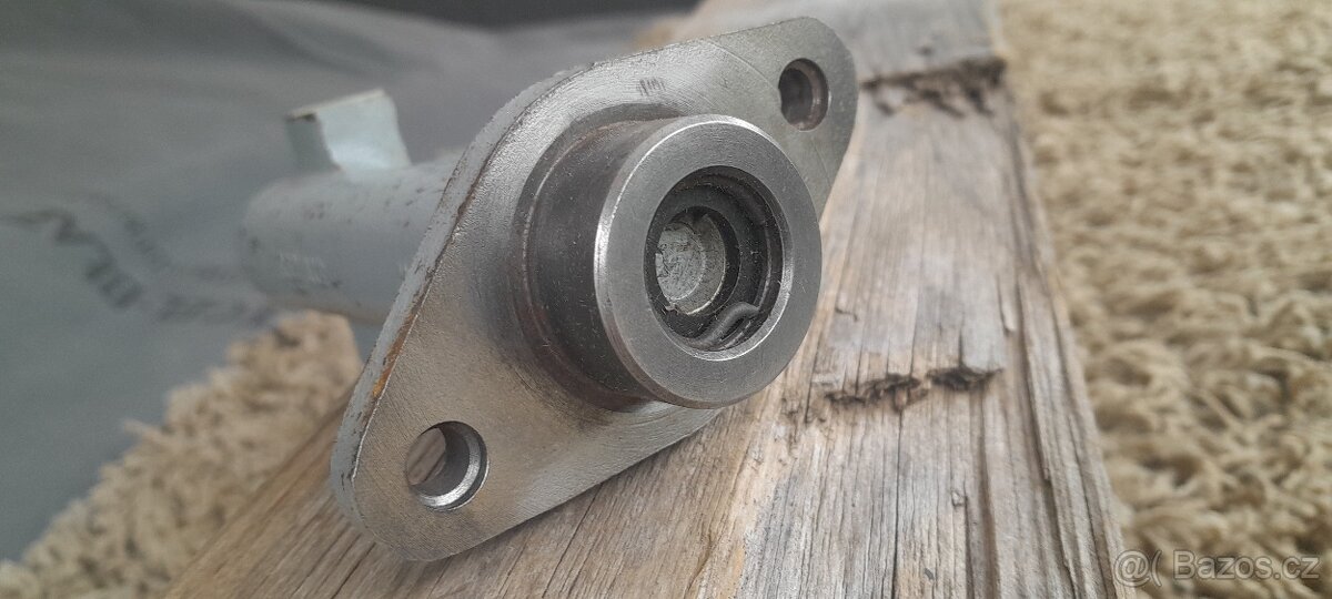 Brzdový válec Renault 16 - 2