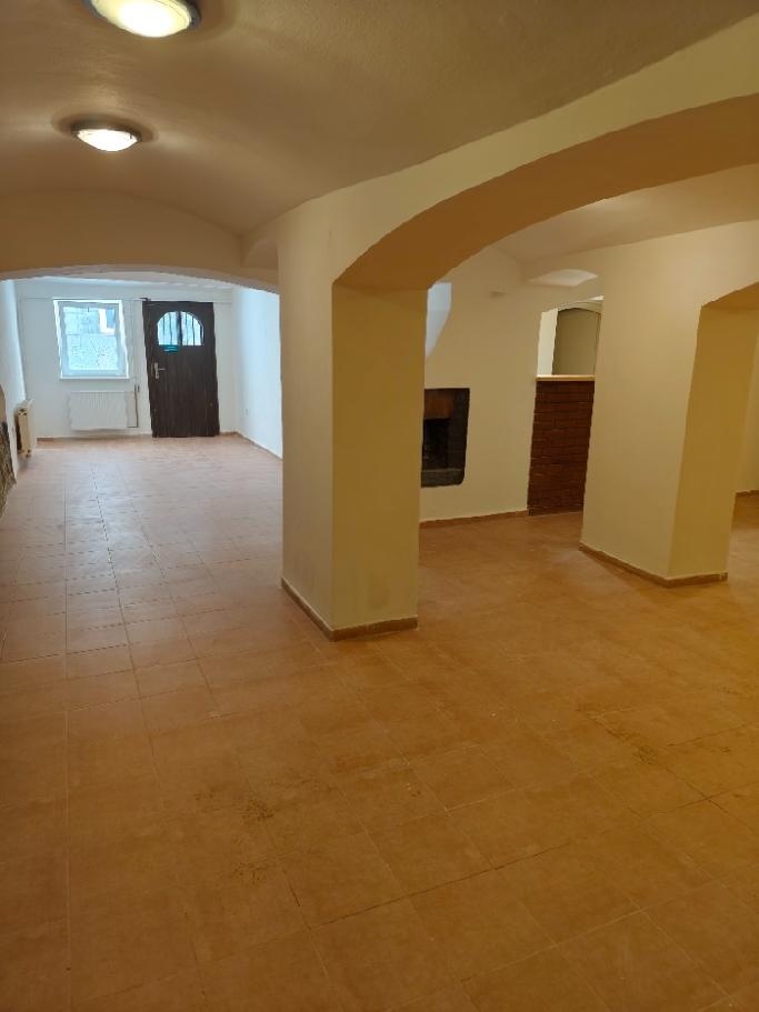 Pronájem nebytových prostor - 2