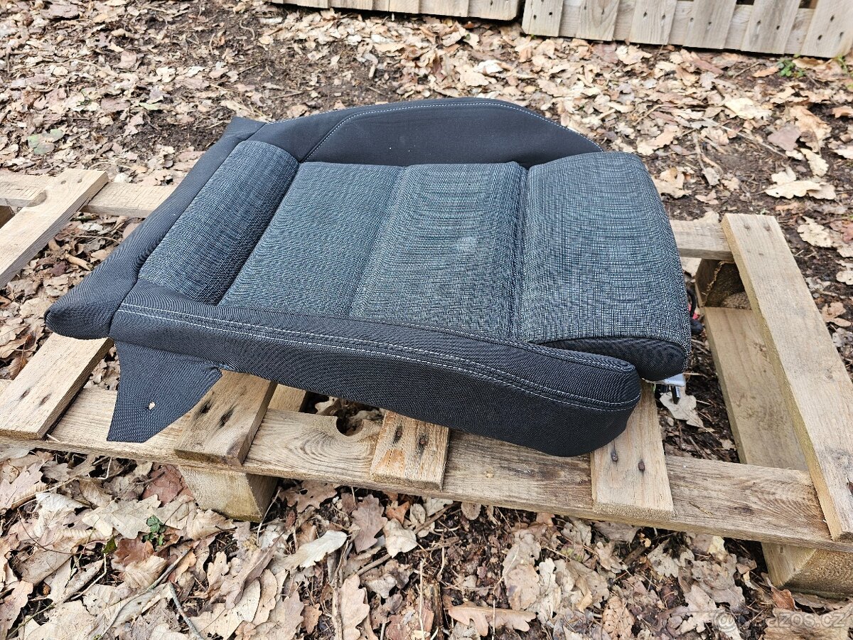 Levý přední sedák - VW Passat B8 - 2