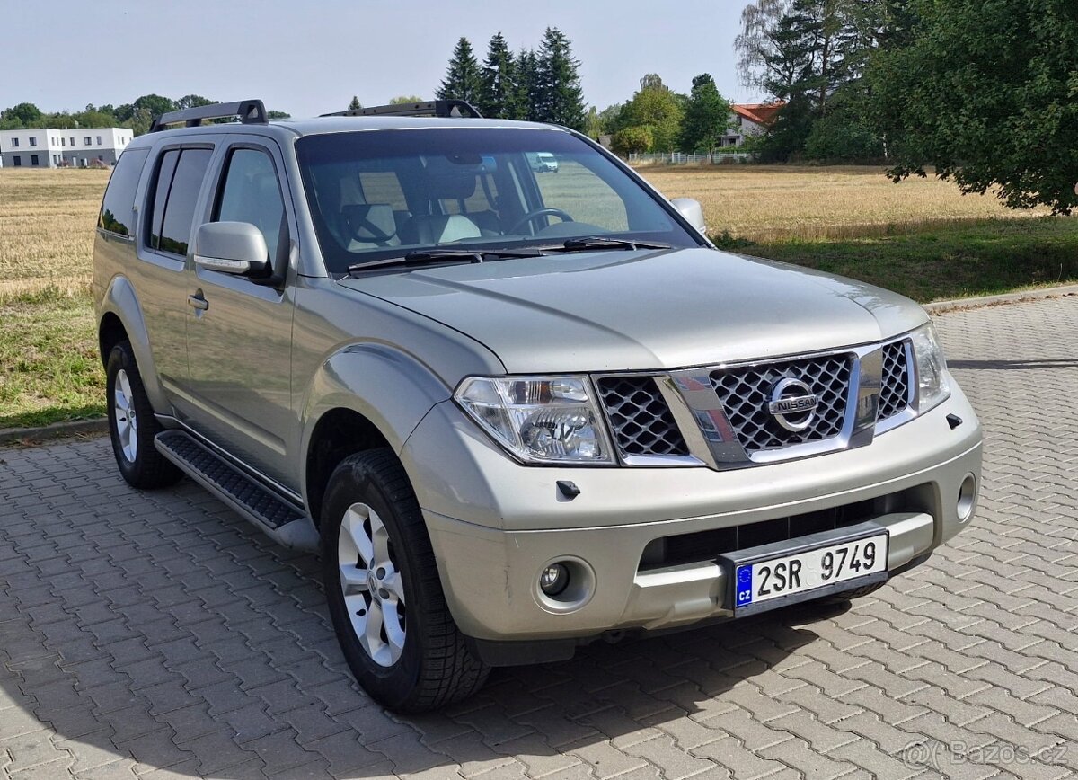 Nissan PATHFINDER - 2