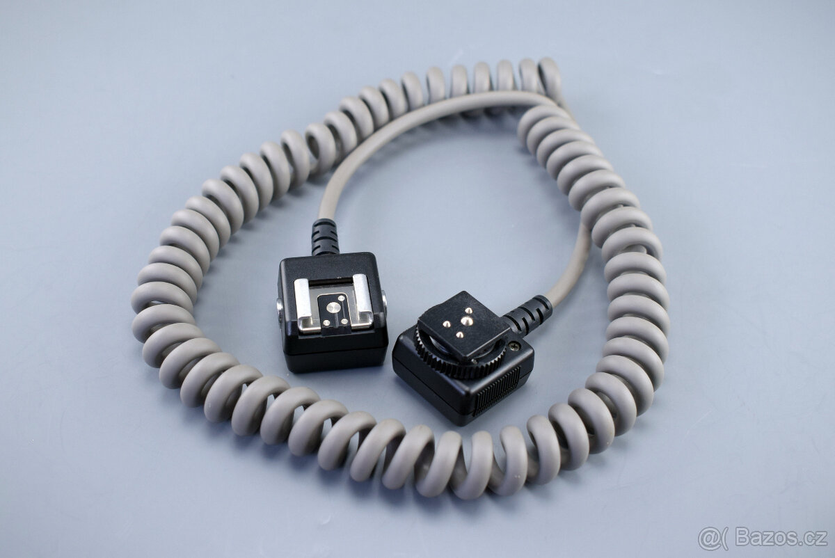 Nikon SC-17 TTL kabel pro externí blesk - 2