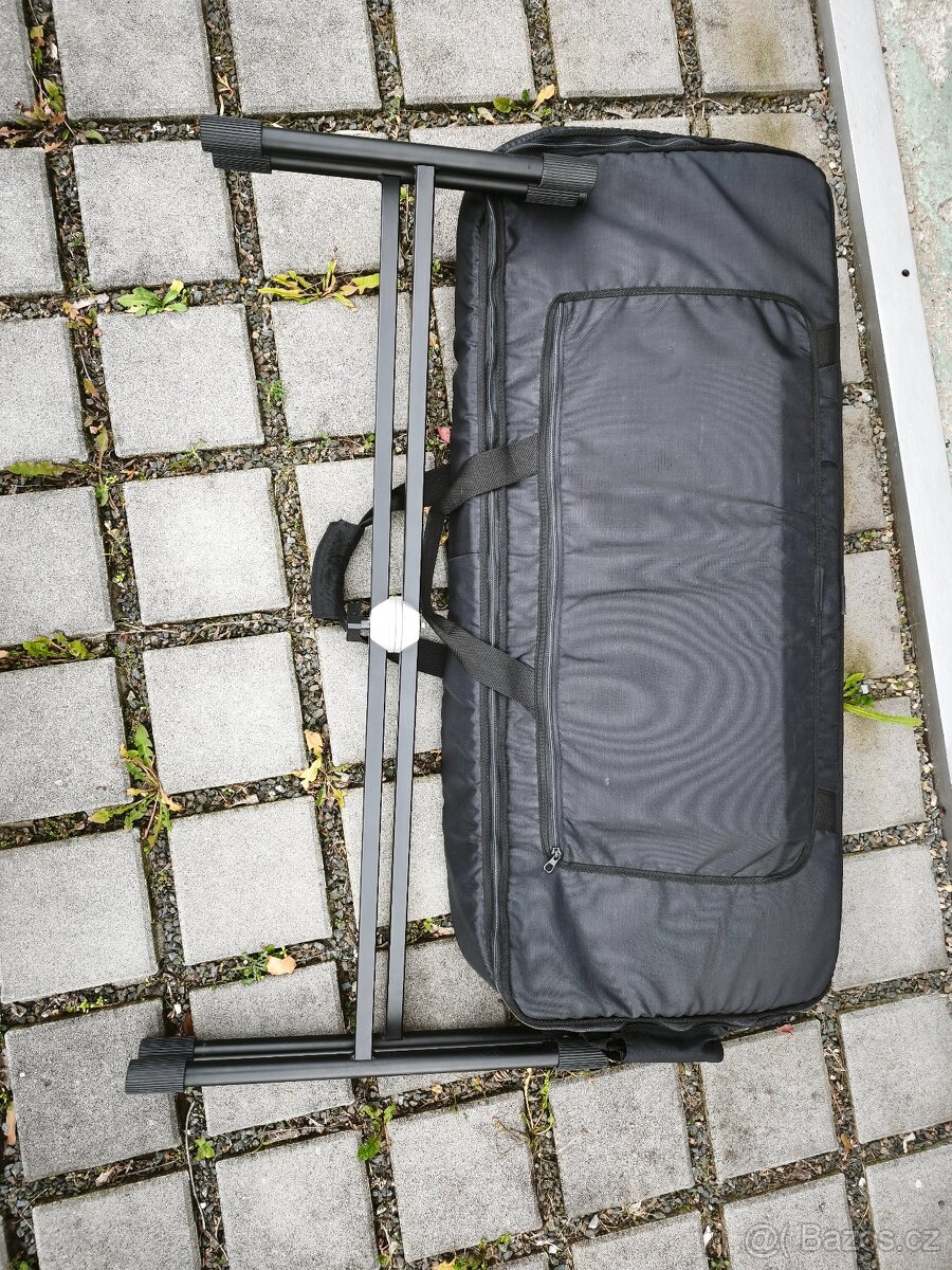 Klávesy Yamaha PSR-330 - 2