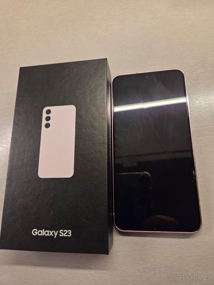 Samsung Galaxy S 23 - 2