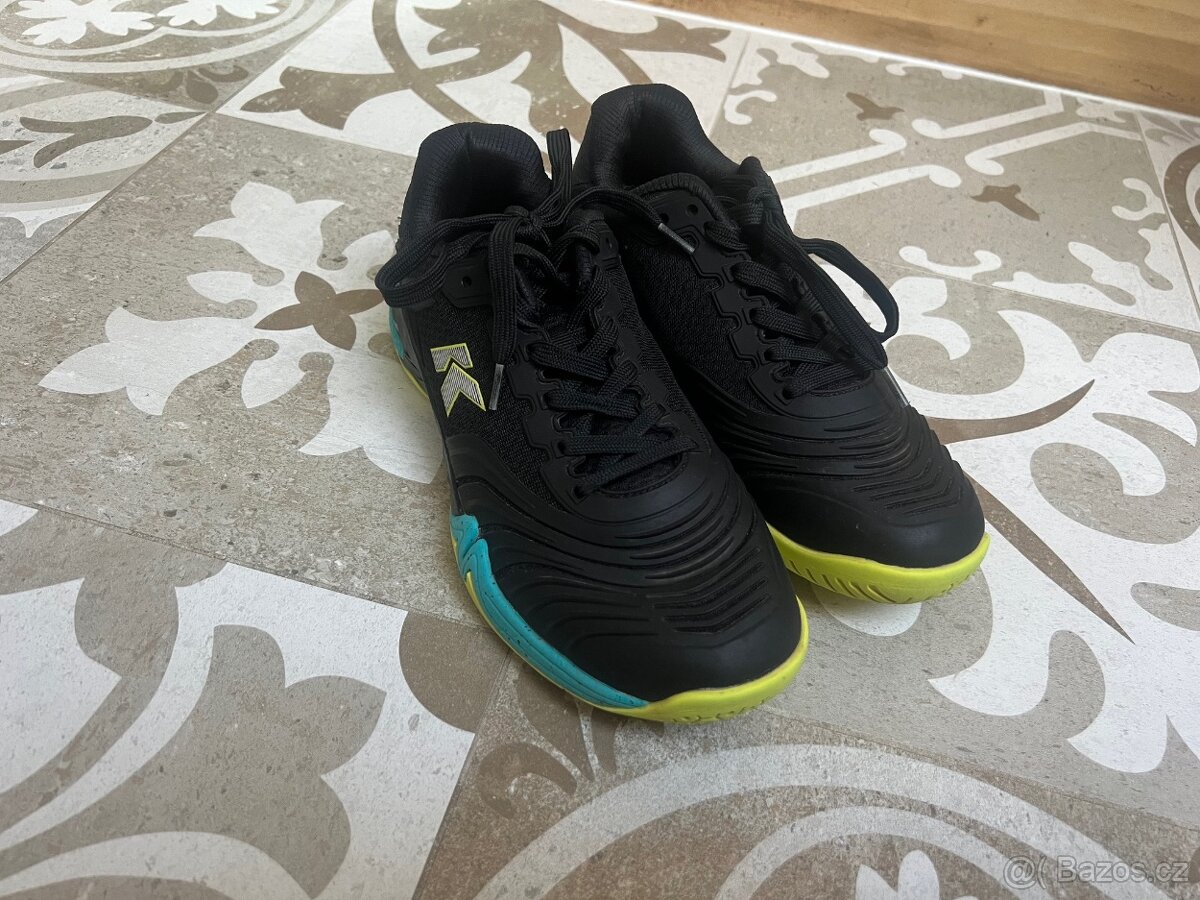 Vynikající tenisky na tenis Kensis, vel. 39 - 2