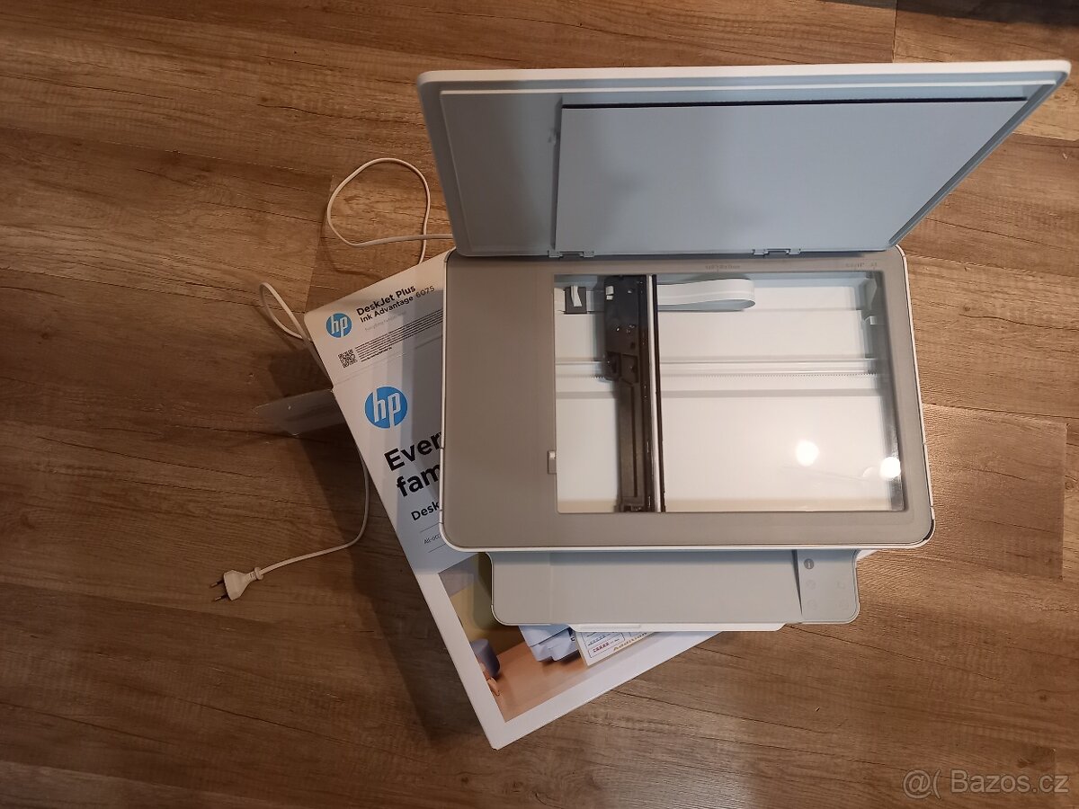 HP DeskJet Plus Ink Advantage 6075 - 2