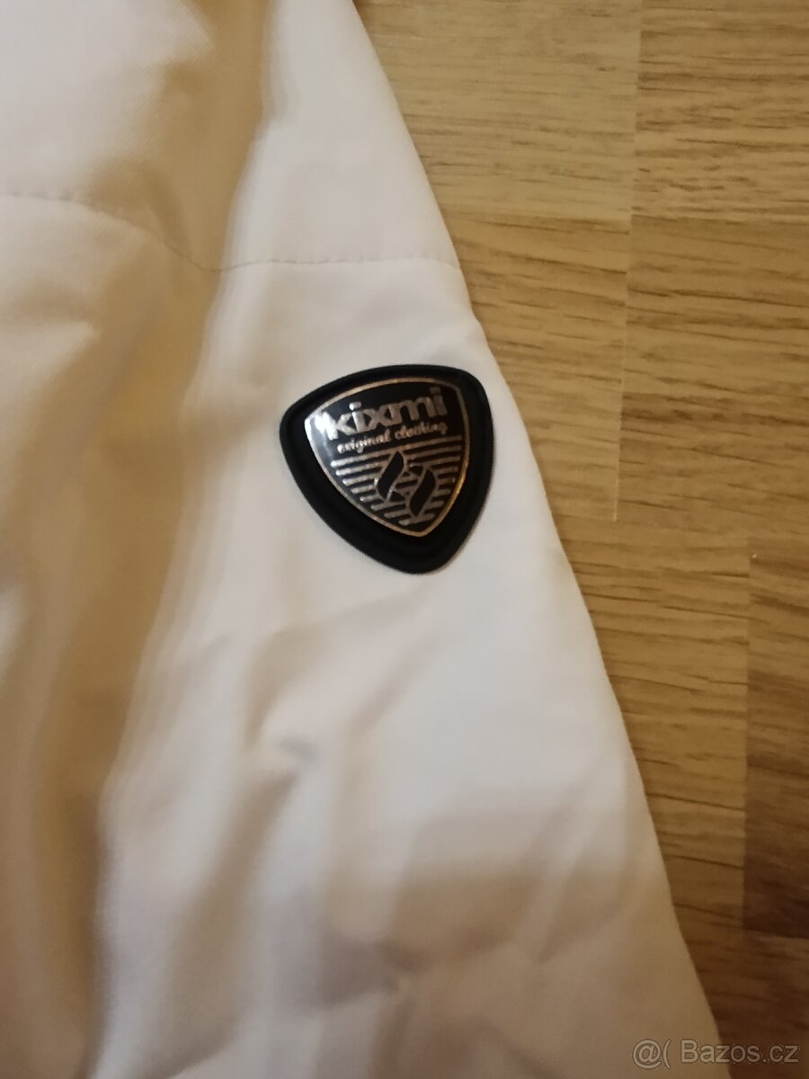 Zimní bunda s kapucí - 2