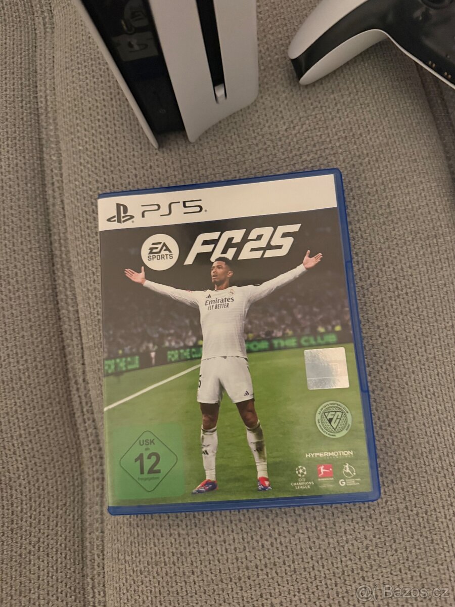 PlayStation 5 slim s mechanikou - 2