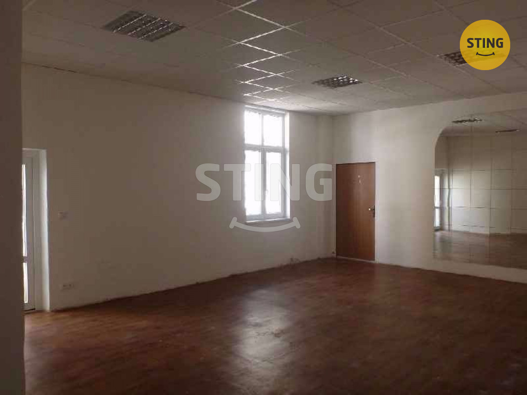 Pronájem prodejny se zázemím a skladem., 131342 - 2