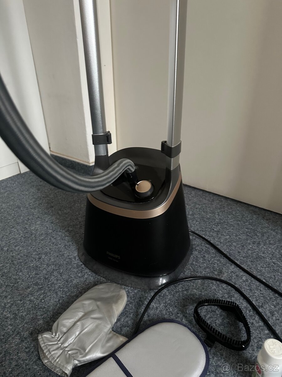 Philips STE3170/80 stojanový napařovač žehlička - 2