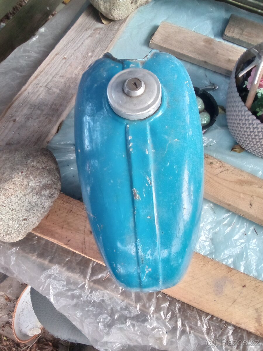 Stadion, Jaweta vyměna možná jen volat - 2