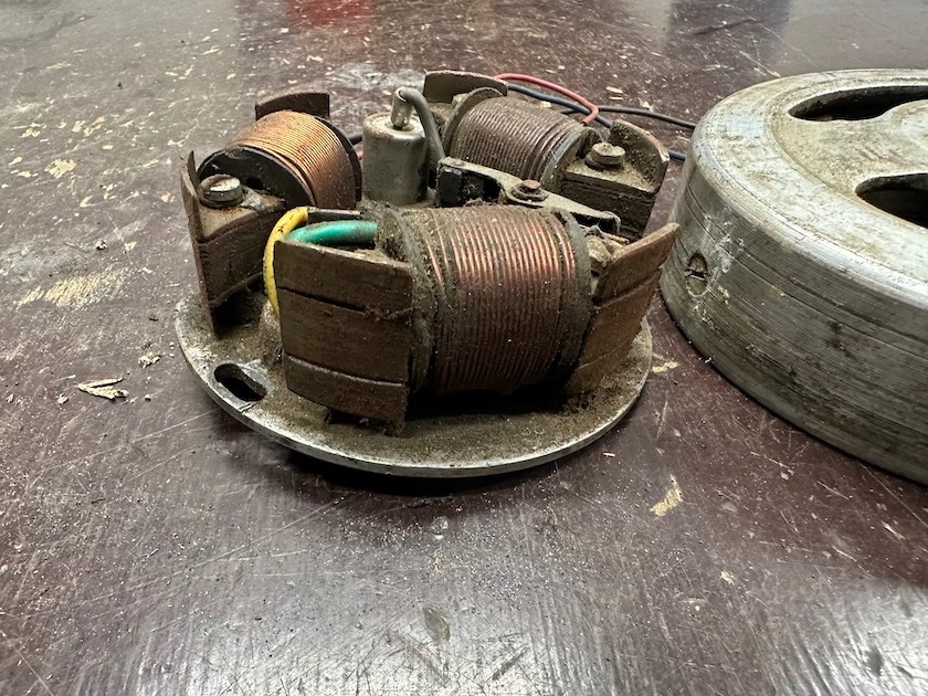 Predám zapalovaní rotor + stator ČZ 125c 150c zachovalé - 2