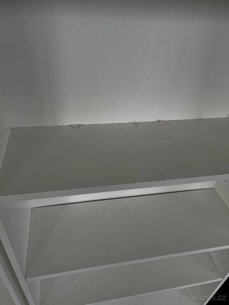 Regál/Knihovna IKEA - 2