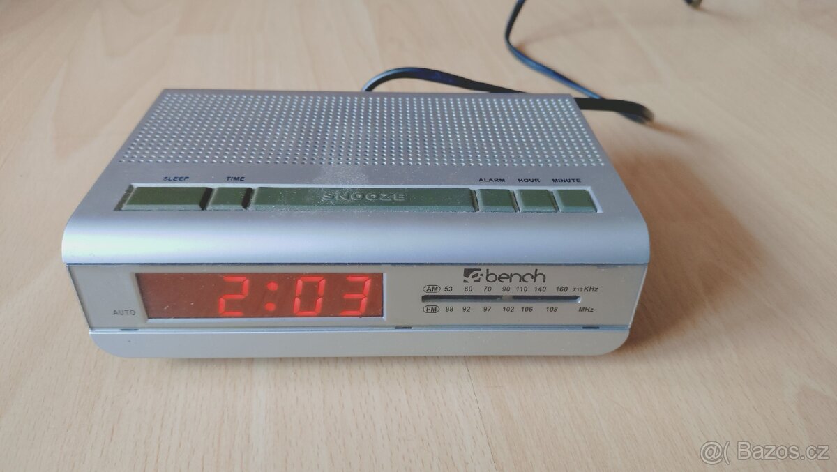 Starší radiobudíky - 2