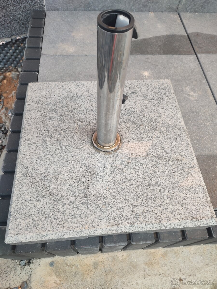 Stojan na slunečník - 2