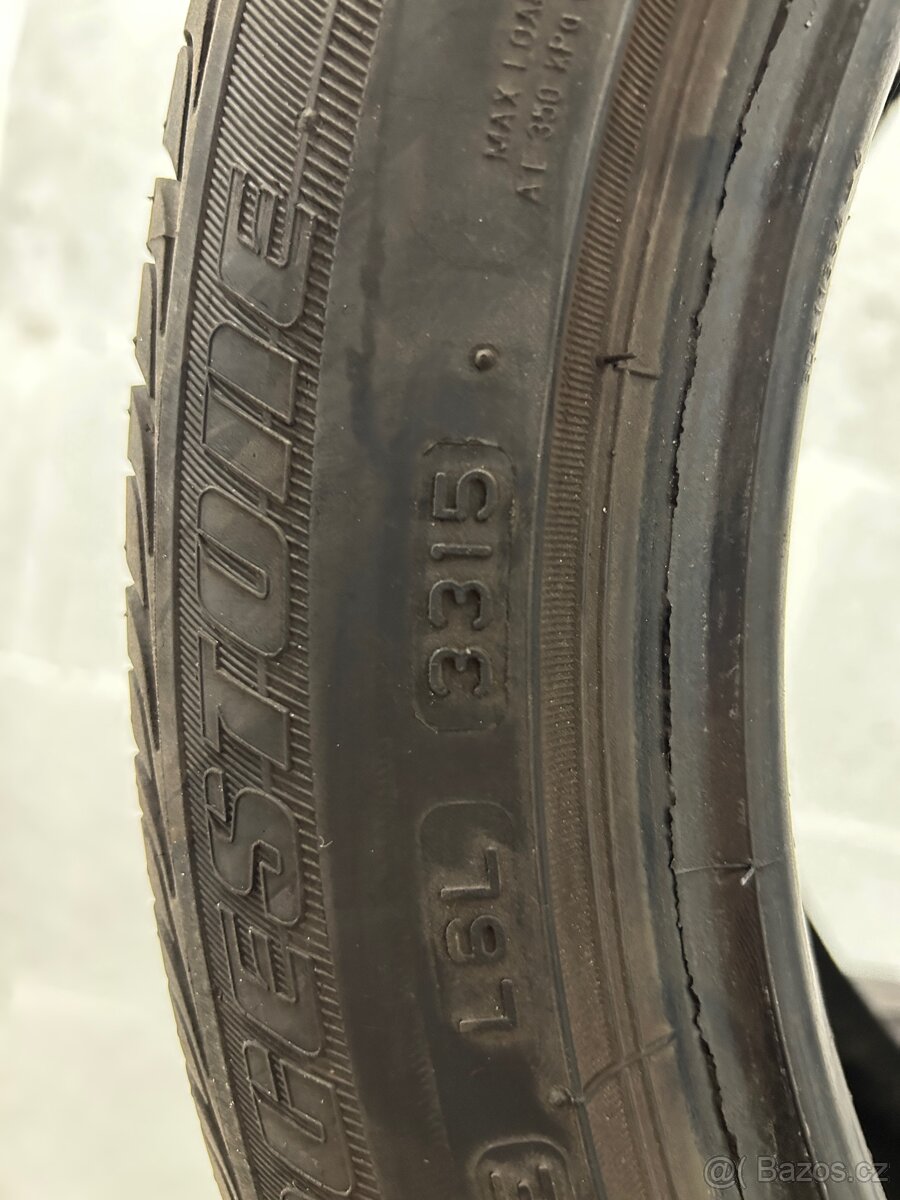 Letní pneu 215/45 R16 - 2