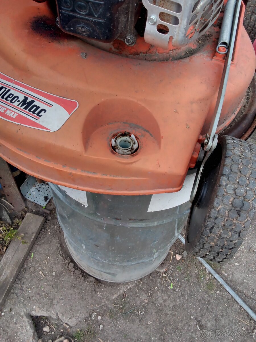 Koupím ND na Oleo-mac Max 53 VBD - 2