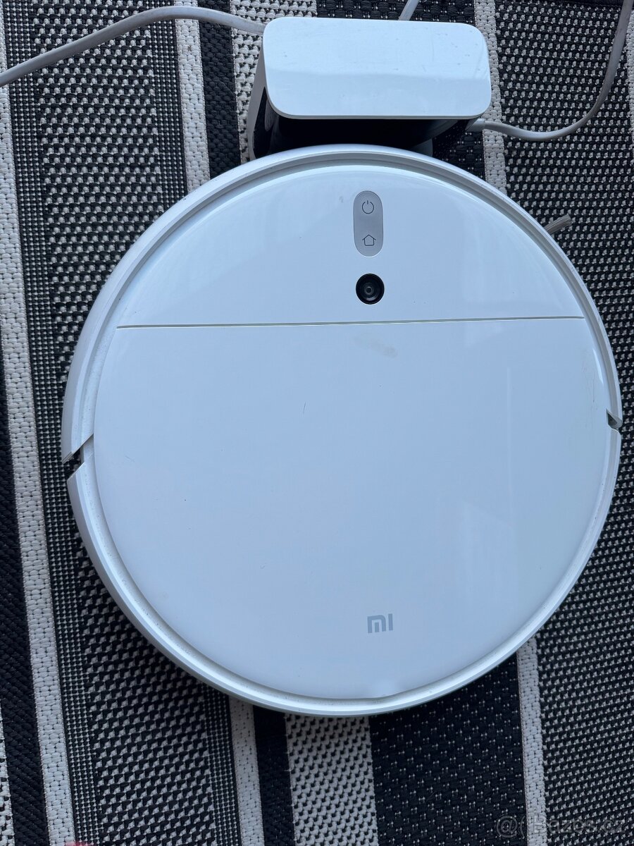 Robotický vysavač Xiaomi Mi Robot Vacuum Mop 1C - 2