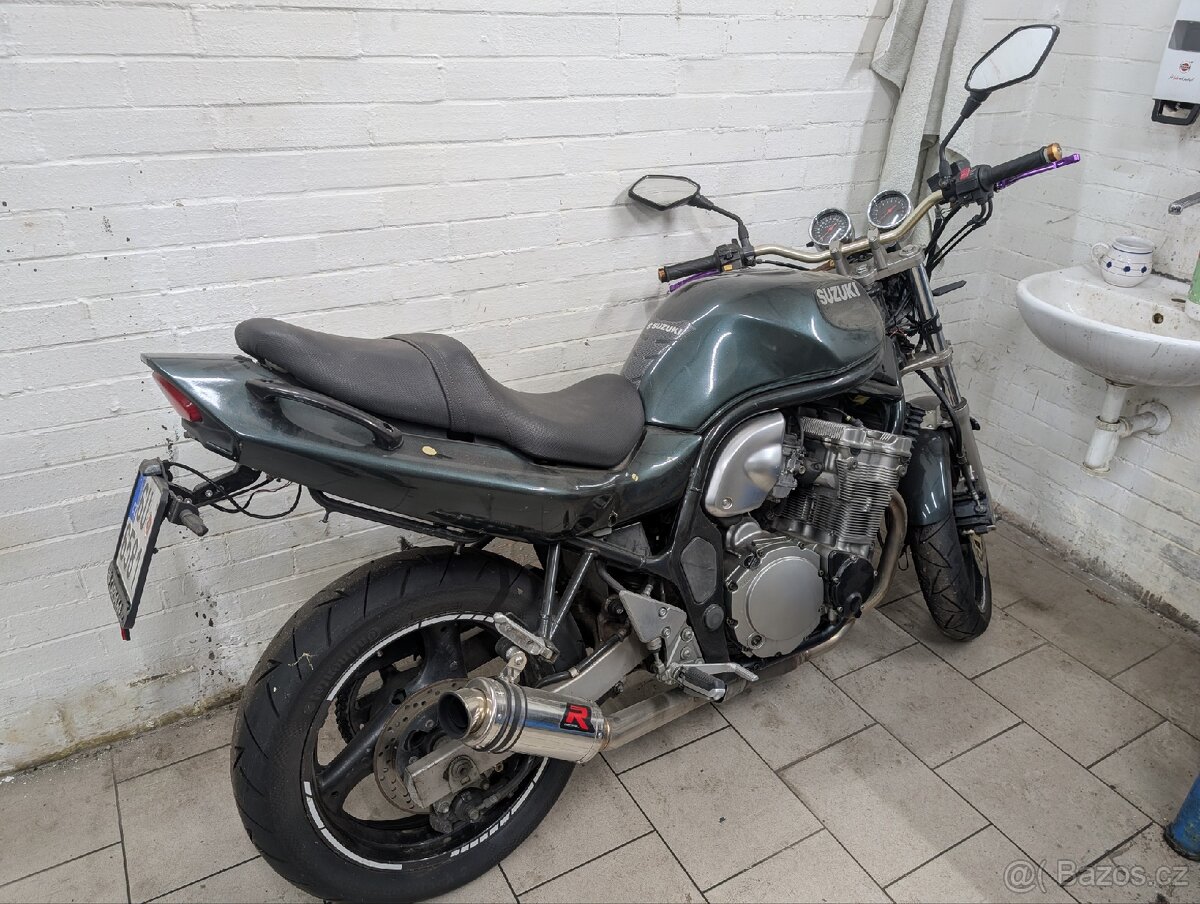 Suzuki Bandit 600 - 2