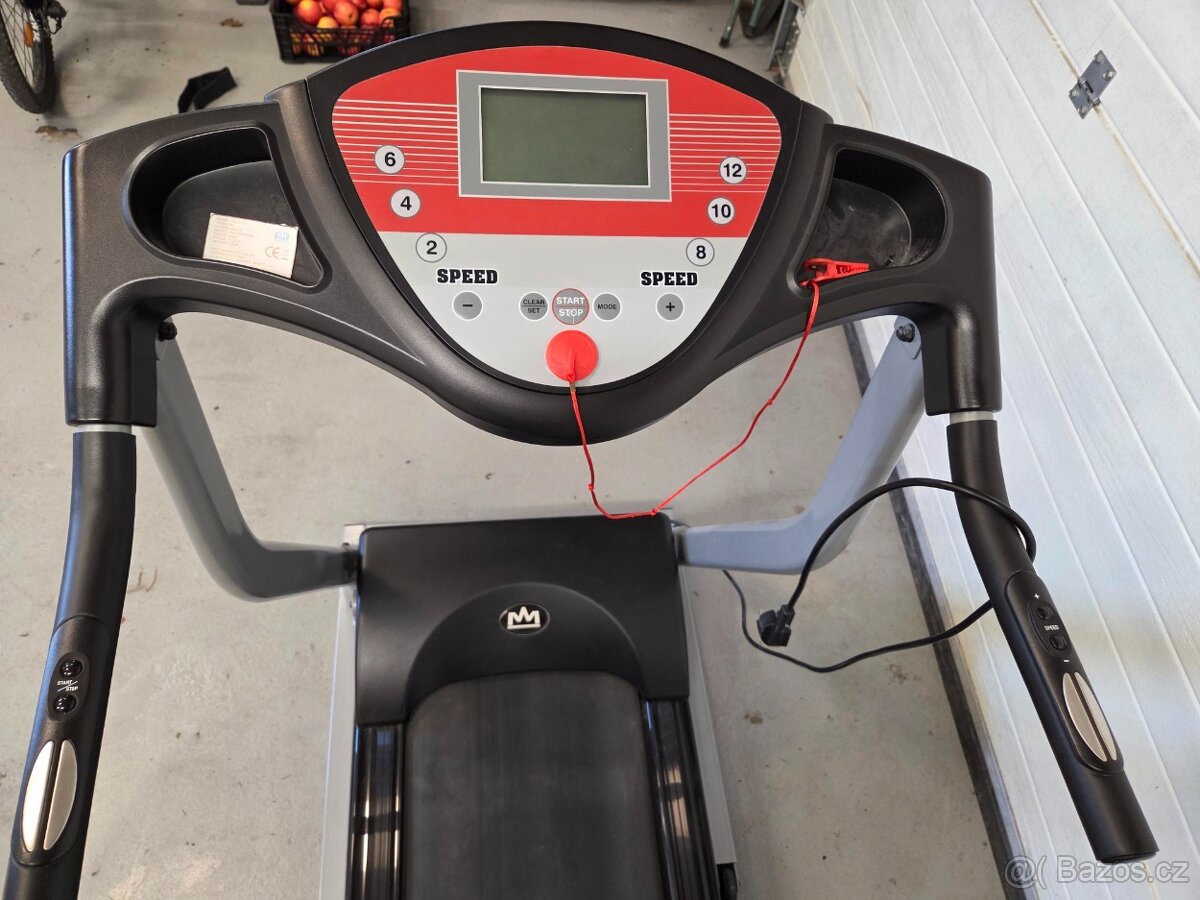 Běžecký pás MASTER F-10 - 2