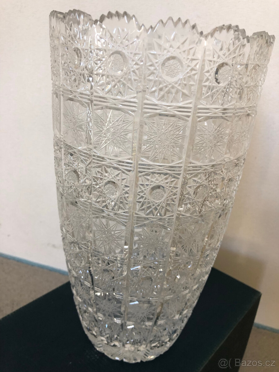 Broušená váza sklo Bohemia Crystal - 2