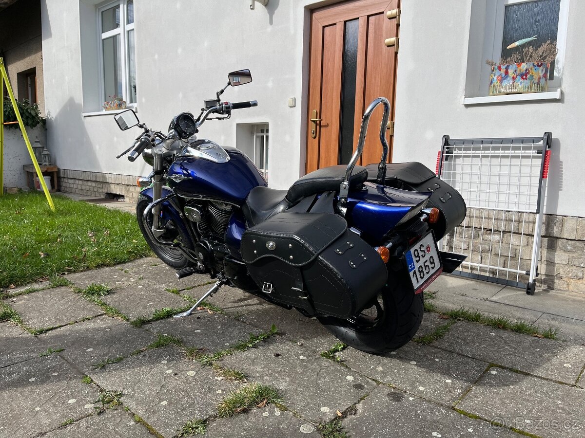 Suzuki M800 Intruder - 2