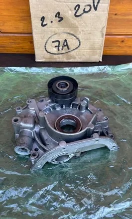 Audi coupe 2.3 - Olejové čerpadlo (použité) - 2