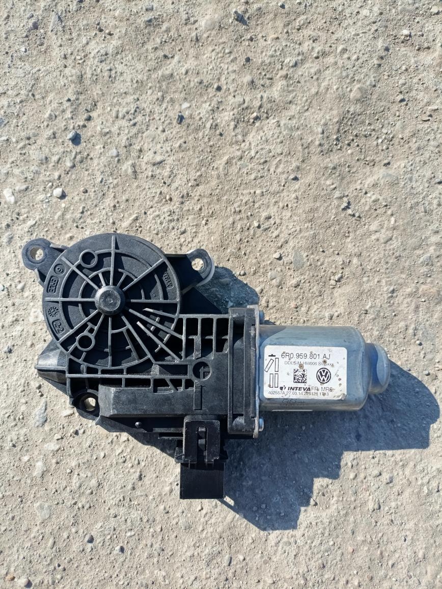 Stahovačka okna / motorek stahování VW – originál – 6R0 959 - 2