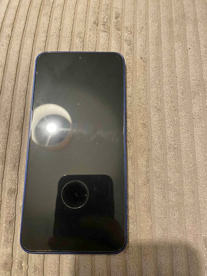 Samsung Galaxy S25 - 2