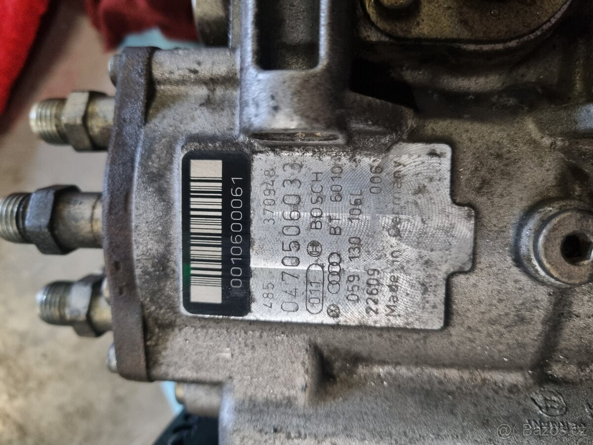 Vstřikovací čerpadlo 2.5tdi 132kw - 2