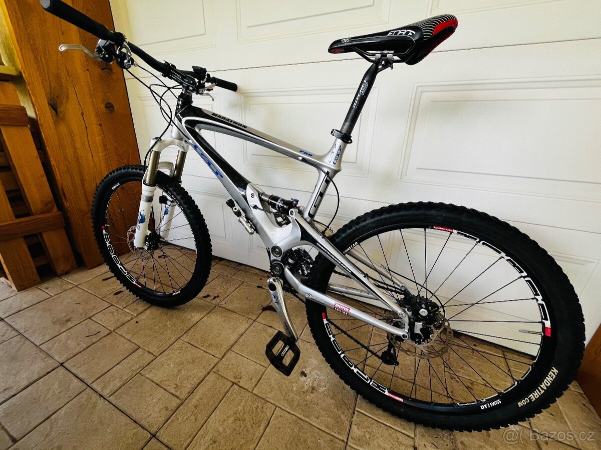 GT Marathon Pro Carbon - 2