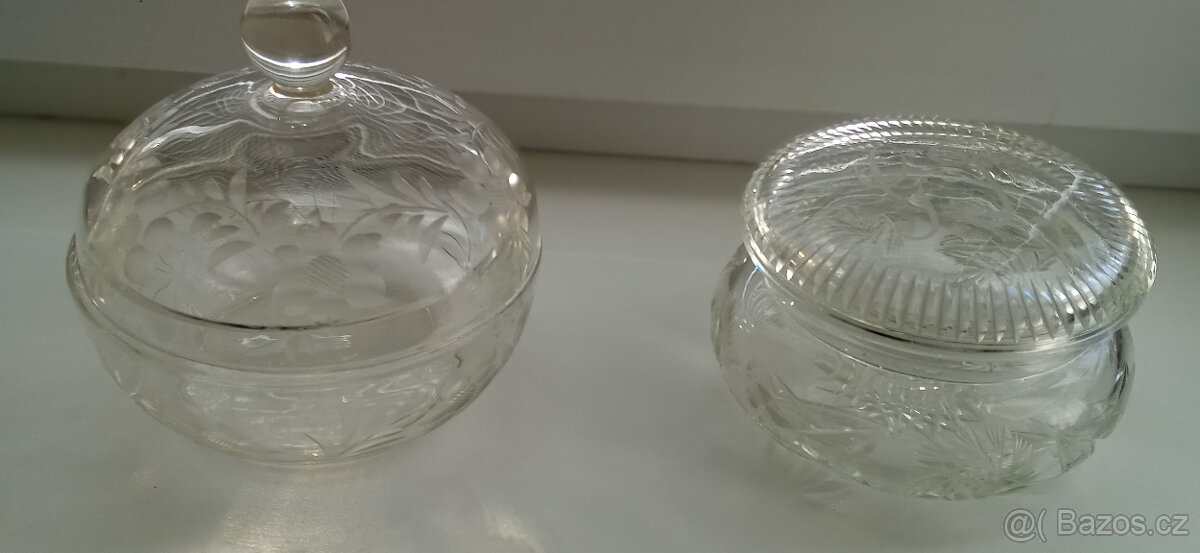 Velké dozy/ cukřenky - broušené - 2