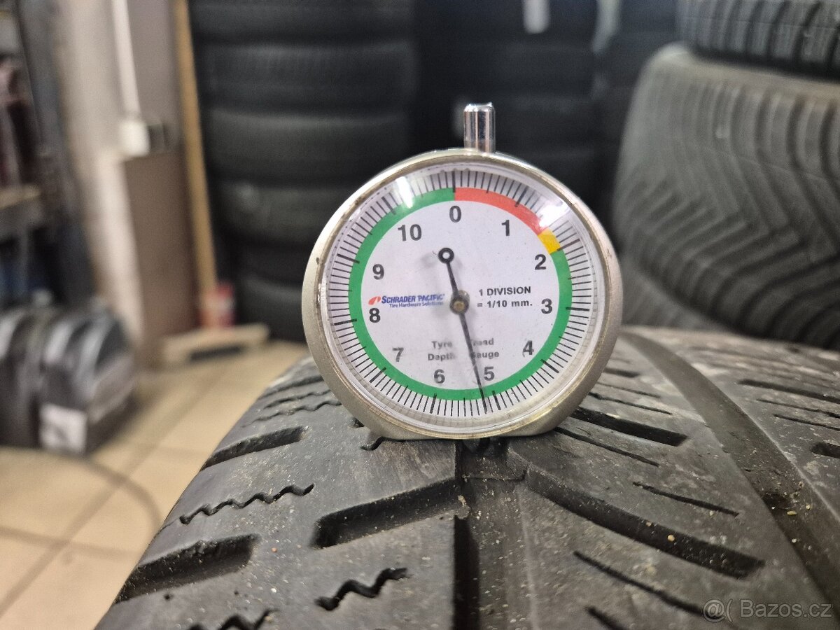 235/65 R16C CONTINENTAL (5mm) č.15952/b10 - - 2