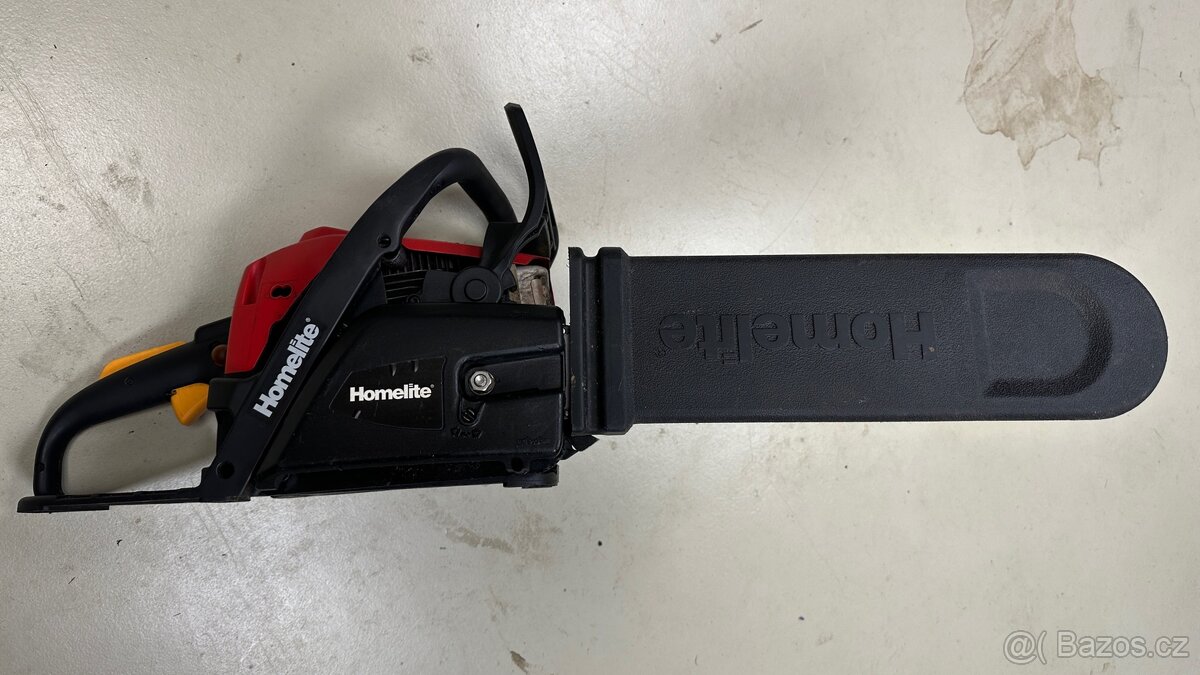 Motorová pila Homelite rezervace - 2