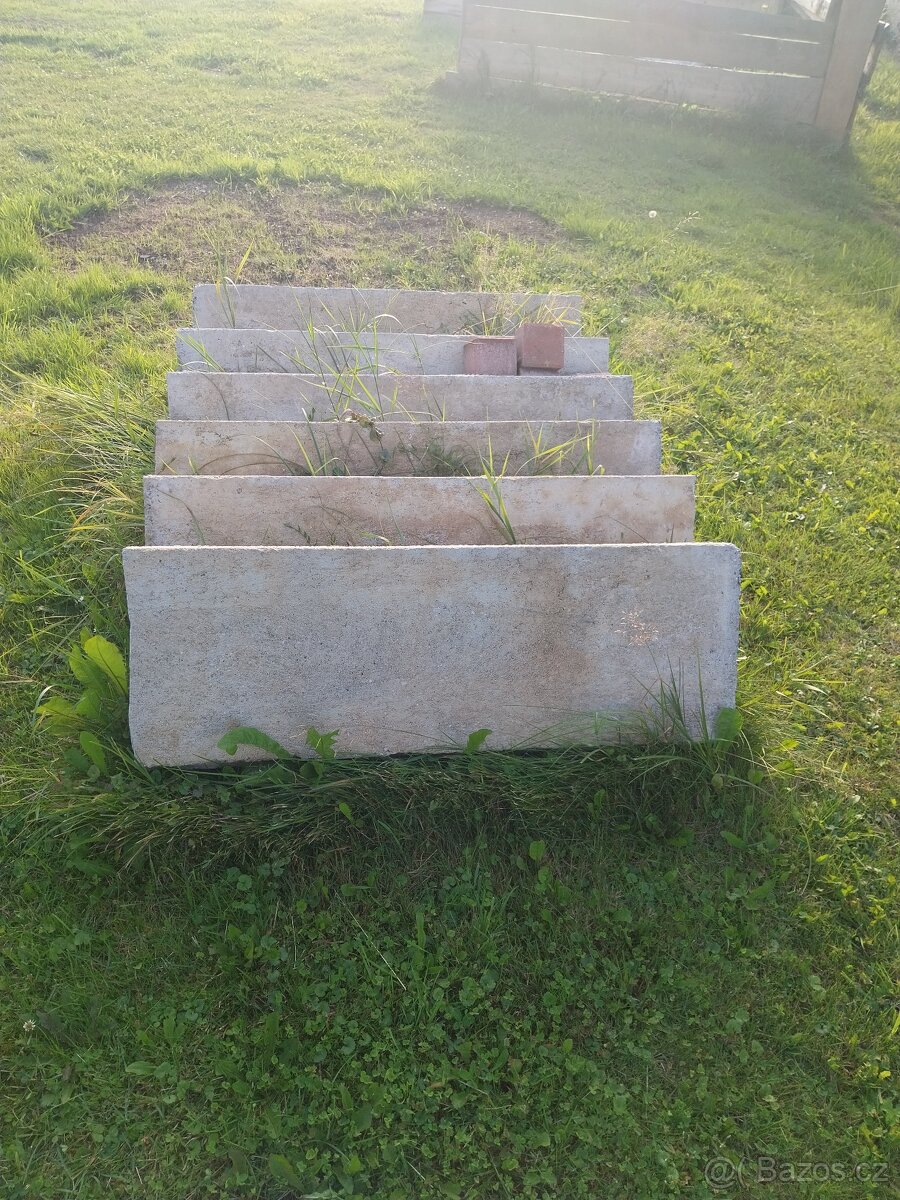 Betonové schody (nášlapy? - 2
