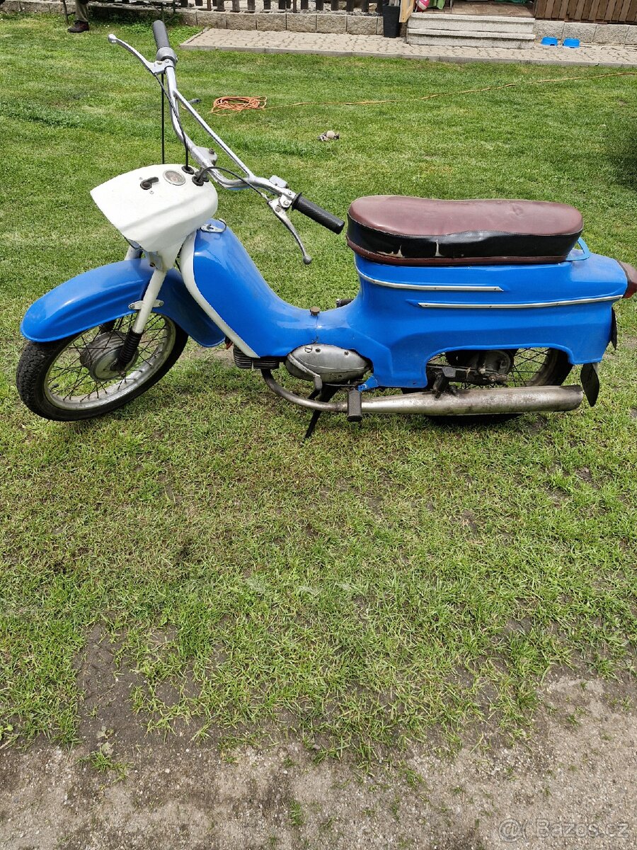 Jawa pionyr - 2