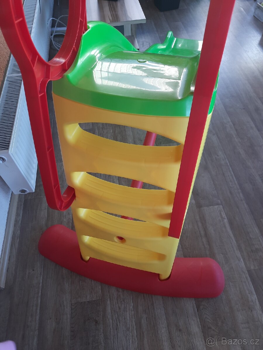 Dětská skluzavka - 2