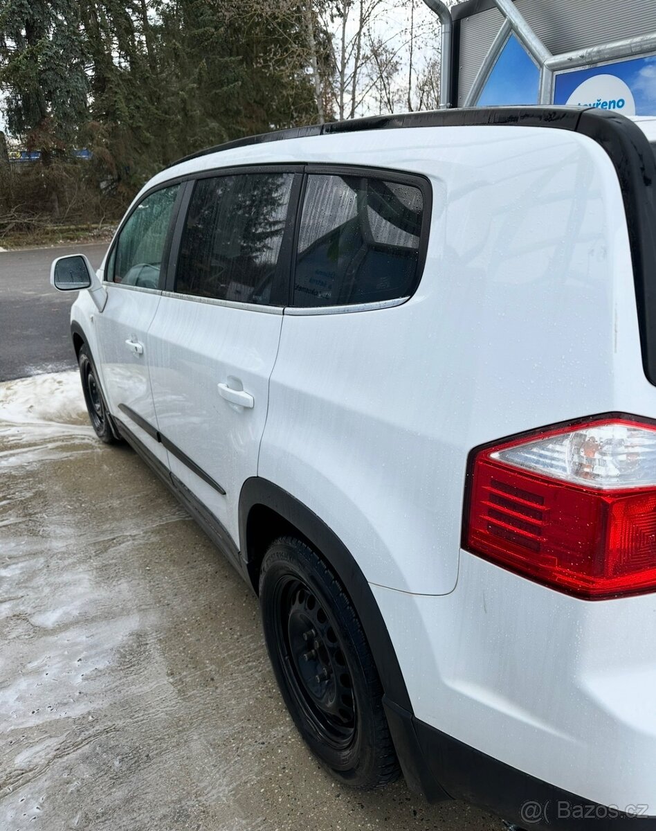 Chevrolet Orlando 2.0 VCDi 120 kW | 7 míst | 2012 Prodám Ch - 2