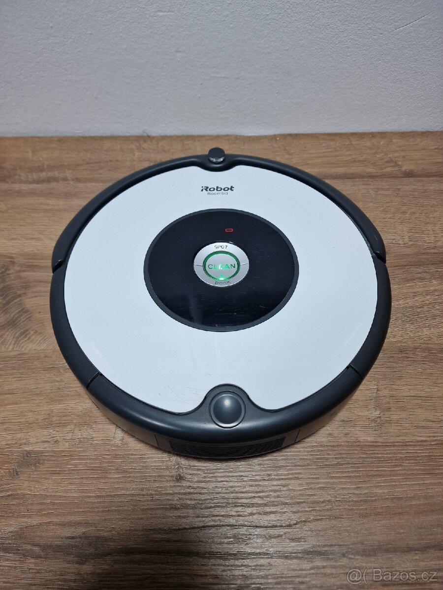 Robotický vysavač IRobot Roomba 605 - 2