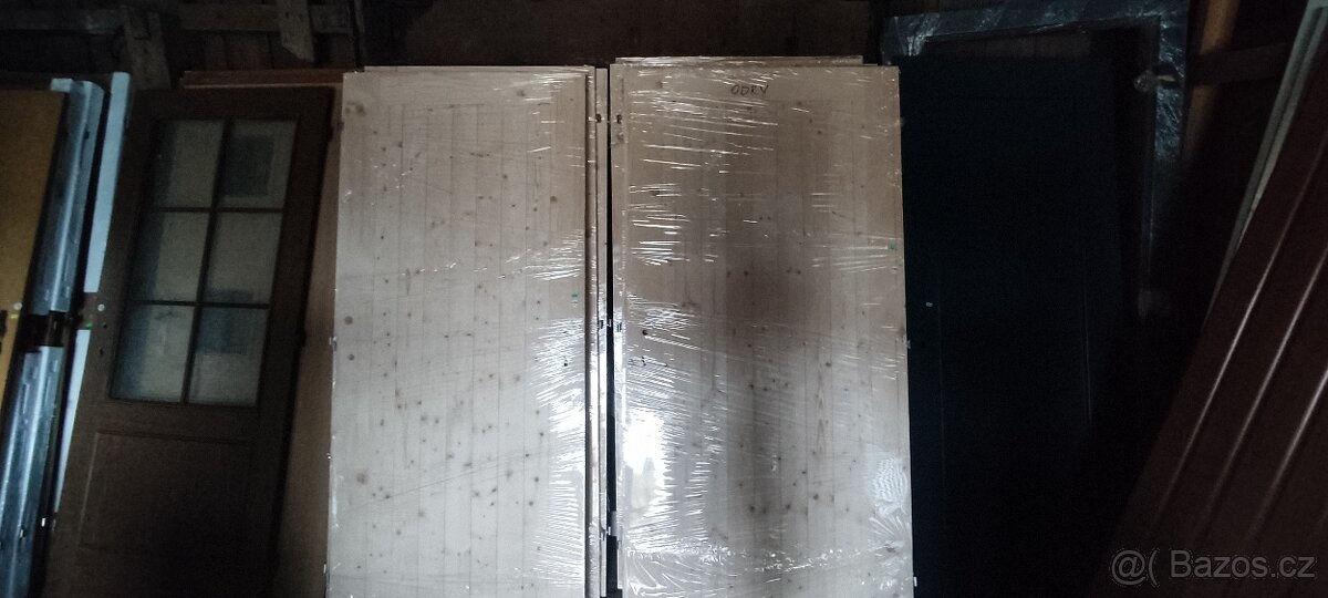 Palubkove, vchodové dveře - 2