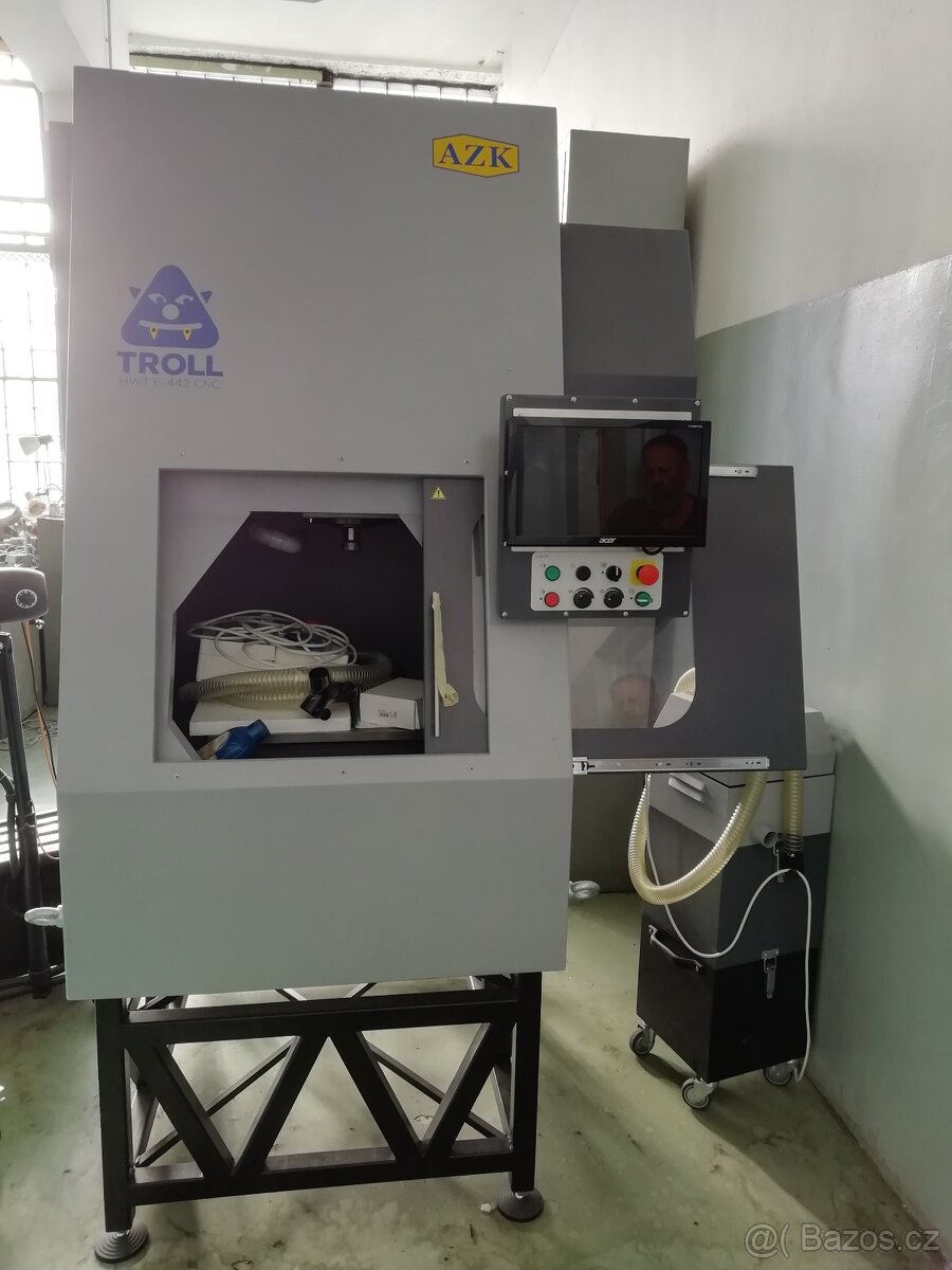CNC fréza HWT E 442, 5 osá, nova cena - 2