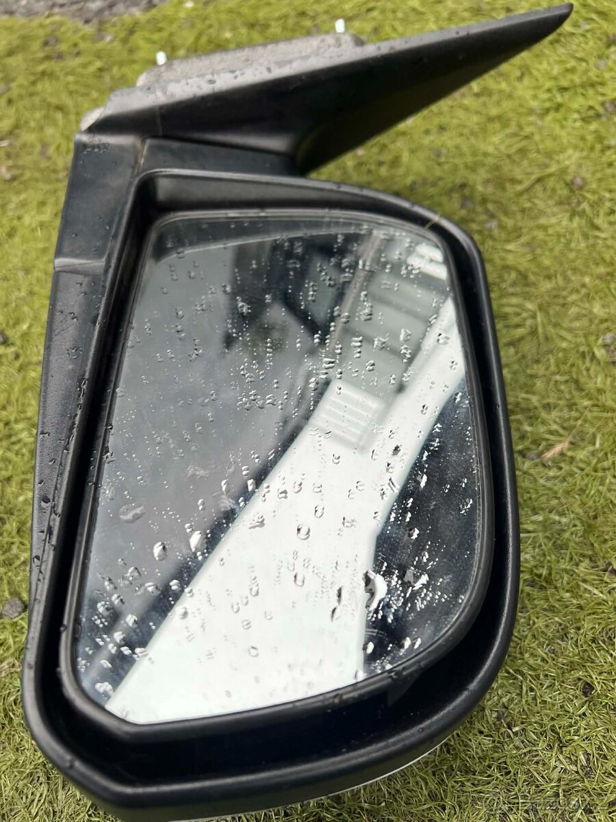 Zpětné zrcátko Tuscon - 2