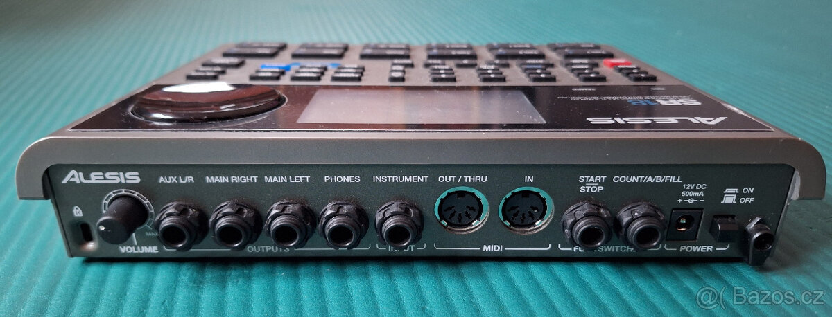 Alesis SR18 - 2
