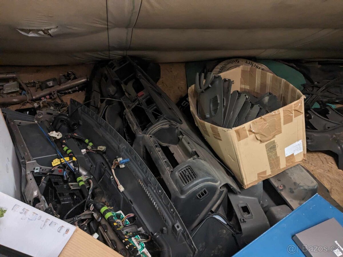 Náhradní díly Suzuki Jimny - 2