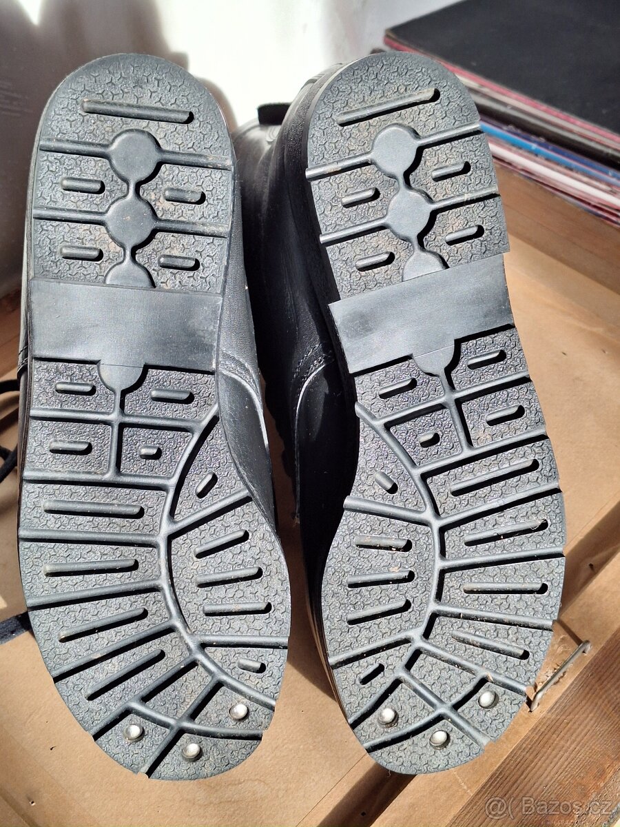 Prodám Kožené nepoužité Kanady - 2