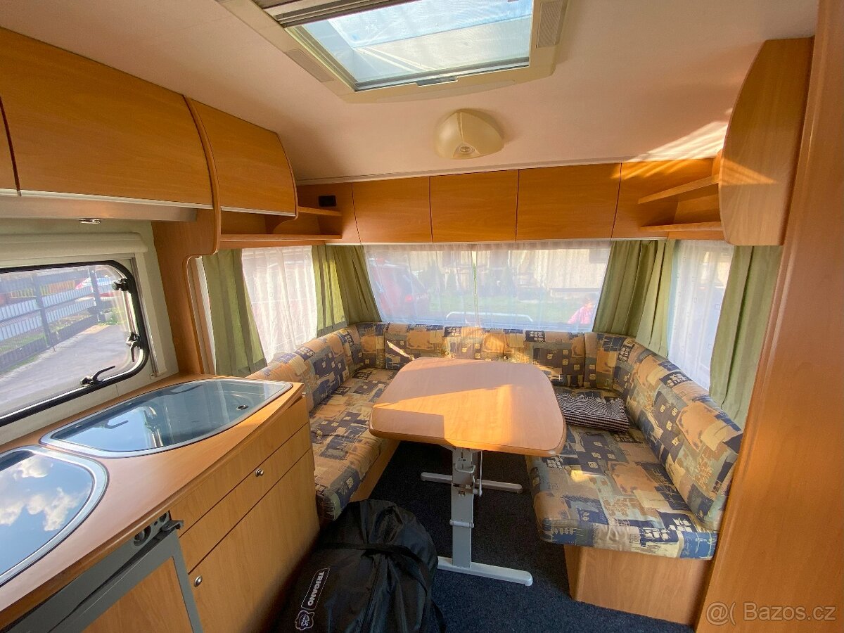 karavan Home car - 2