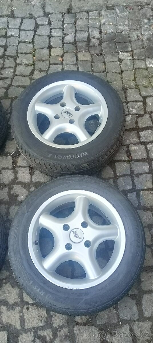 ALU kola+pneu Volvo V40,S40 - 2