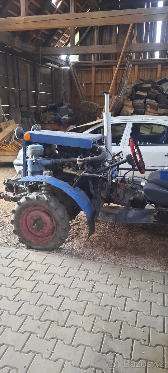 Malotraktor 4x4 - 2
